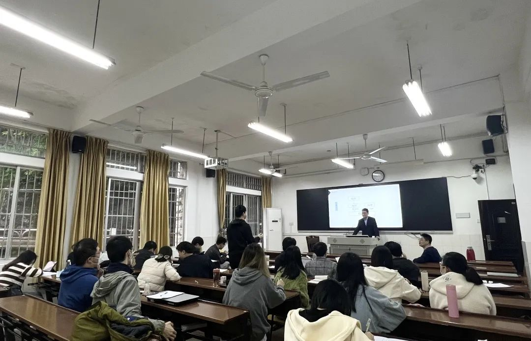 1672885684100570.png 640 (61).png