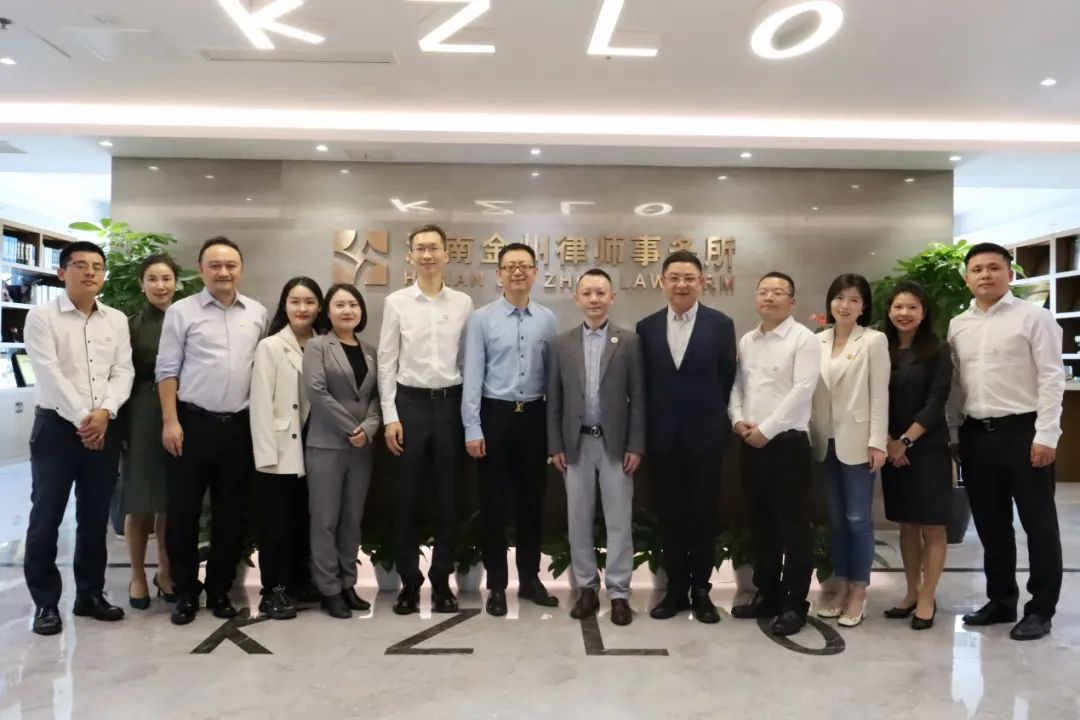 1672885937140632.png 640 (74).png