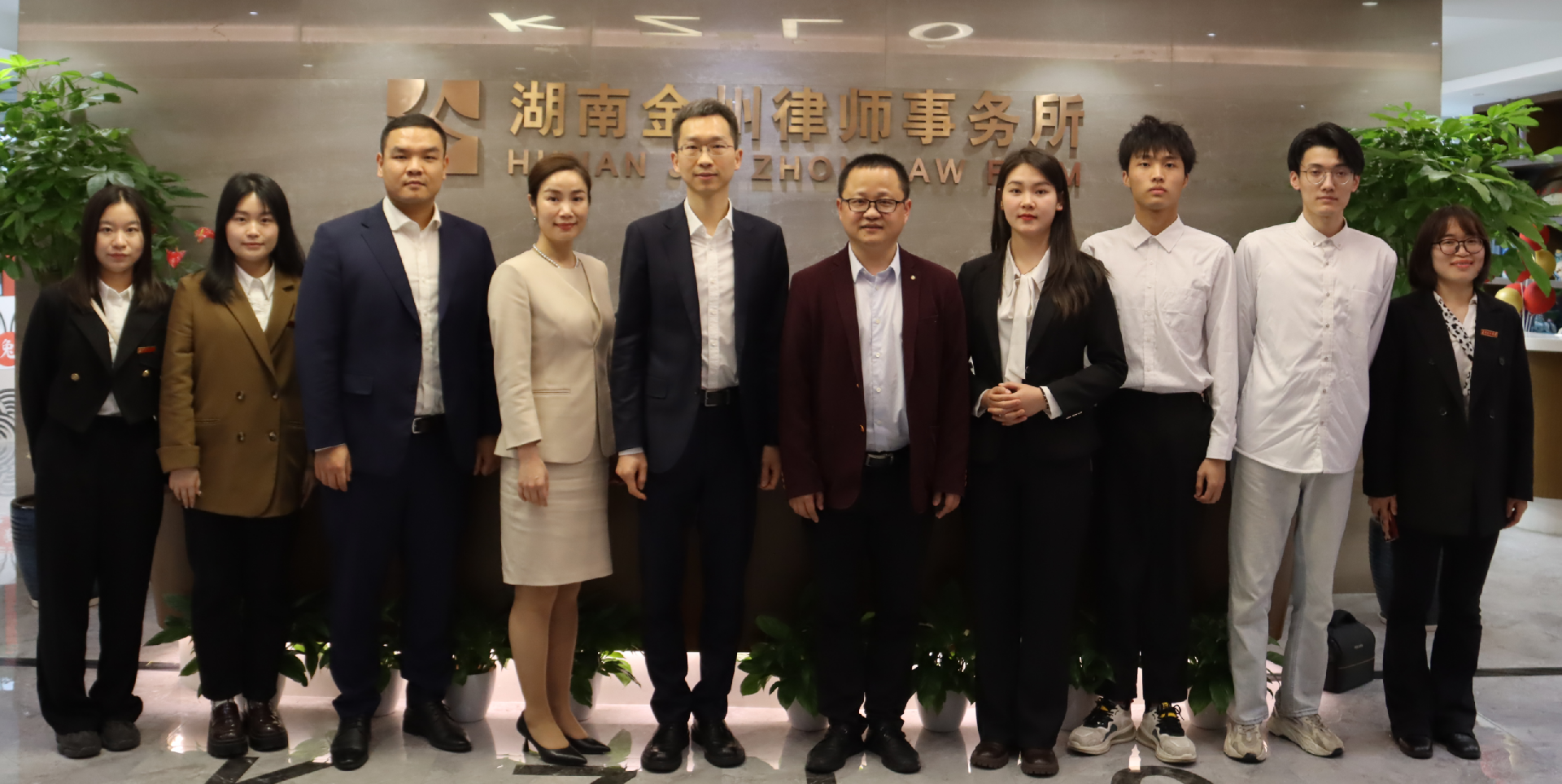 1679294599103867.png ;.png